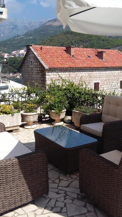 Apartments Stellamar Sveti Stefan Exterior foto